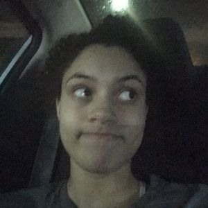 Meet your Posher, Celeste